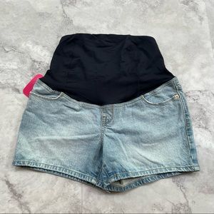 NWT Isabel Maternity Midi Jean Short Size 2 Denim‎